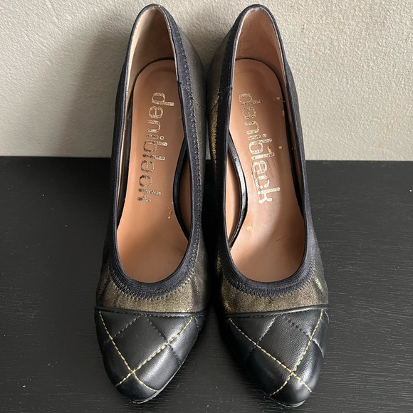 Daniblack Women's Reese Pump Elegant Antique Gold Black Quilted Heels Cap Toe 6 - Picture 3 of 6